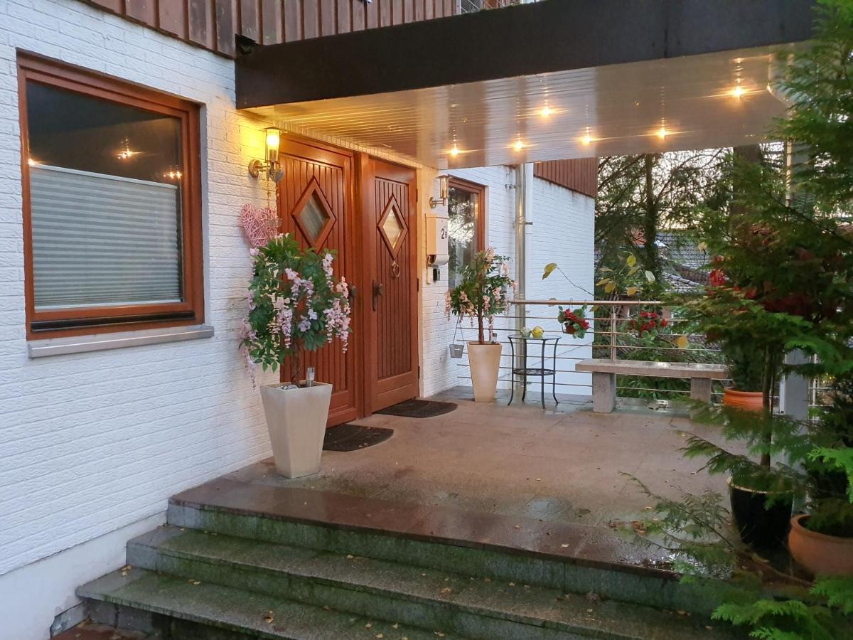 Apartment Bei Hamburg Bis 10 Personen Mit Terasse Und Gartennutzung. บุคโฮลซ์ อิน แด นอร์ดไฮเดอ ภายนอก รูปภาพ