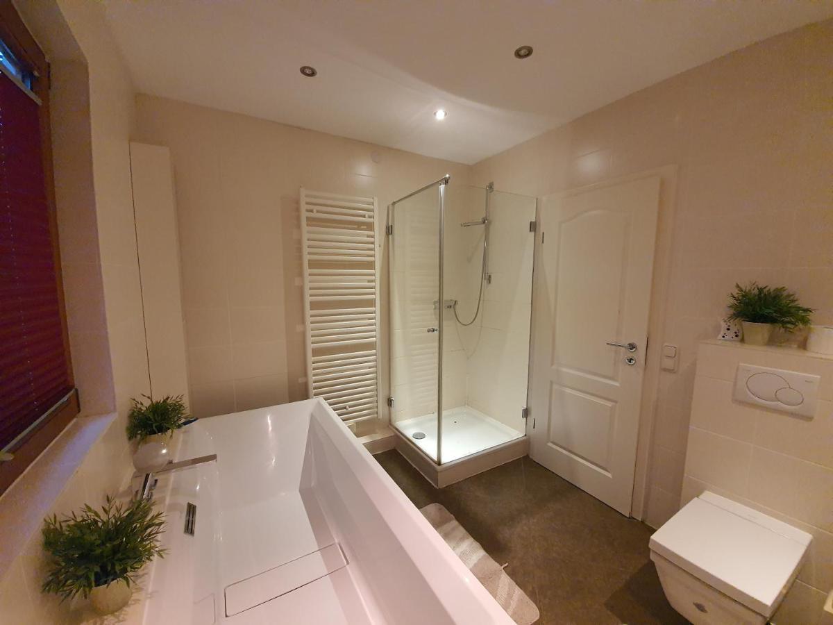Apartment Bei Hamburg Bis 10 Personen Mit Terasse Und Gartennutzung. บุคโฮลซ์ อิน แด นอร์ดไฮเดอ ภายนอก รูปภาพ
